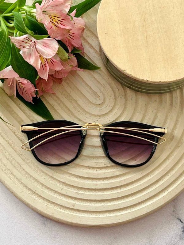 عینک زنانه فروم کائوچو همراه کاور و دستمال استاندارد UV400
