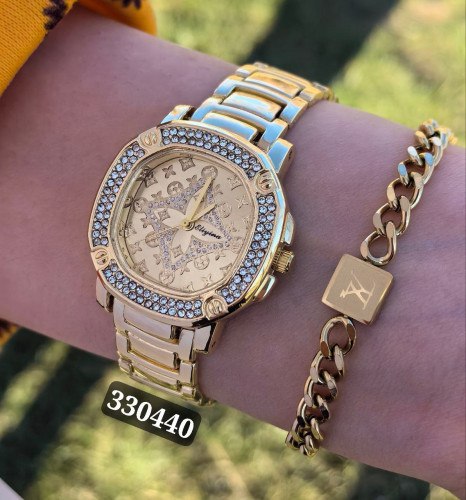 ست ساعت و دستبند زنانه شیک و خاص کیفیت عالی رنگ ثابت