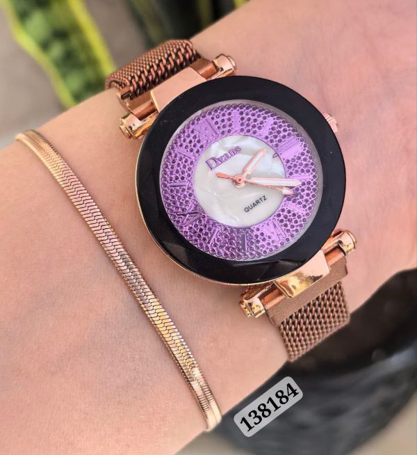 ست هدیه زنانه ساعت و دستبند رنگ ثابت رزگلد کیفیت عالی