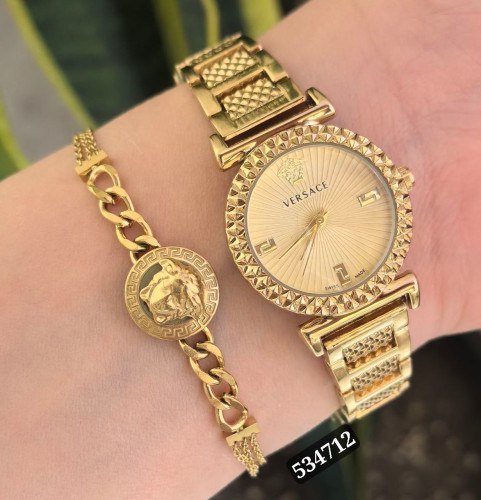ست هدیه زنانه ساعت و دستبند ورساچ طلایی رنگ ثابت با کیفیت