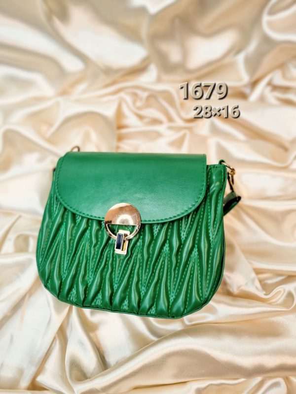 کیف دستی و دوشی زنانه رنگ سبز مدل پاسپورتی با کیفیت