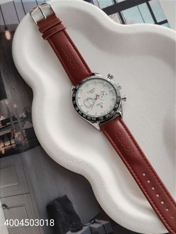 ساعت مردانه چرمی تیسوت موتور ژاپن تقویم دار رنگ ثابت کیفیت عالی دارای رنگ بندی