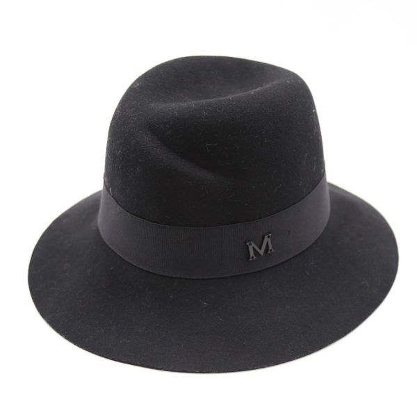 کلاه لبه دار دخترانه کلاسیک رنگ مشکی طرح M نمدی فدورا رزاستایل