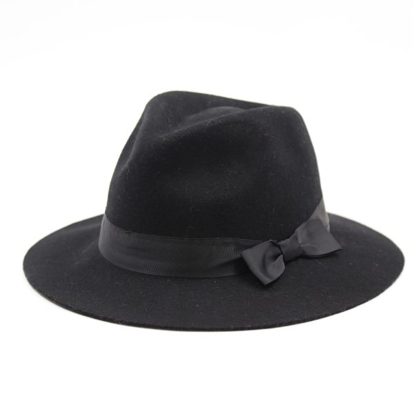 کلاه لبه دار دخترانه کلاسیک رنگ مشکی نمدی فدورا روبان پاپیون دار